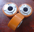 12" X 3" polüuretaanratas